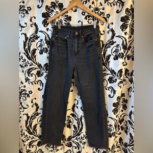 American Eagle Highest Rise 90s Boyfriend Jeans size 6